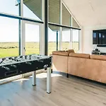 Luxury Retreat With Pool * Harboør