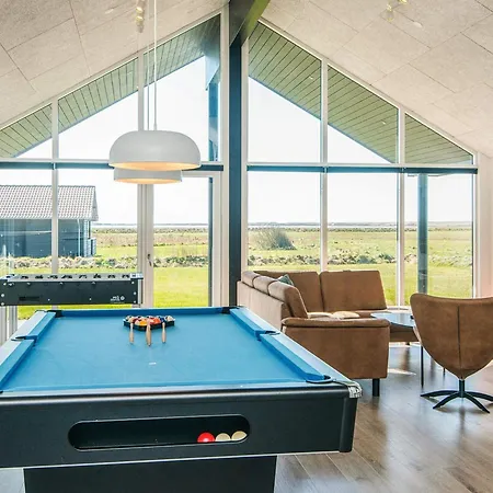 Luxury Retreat With Pool بيت للعطل *